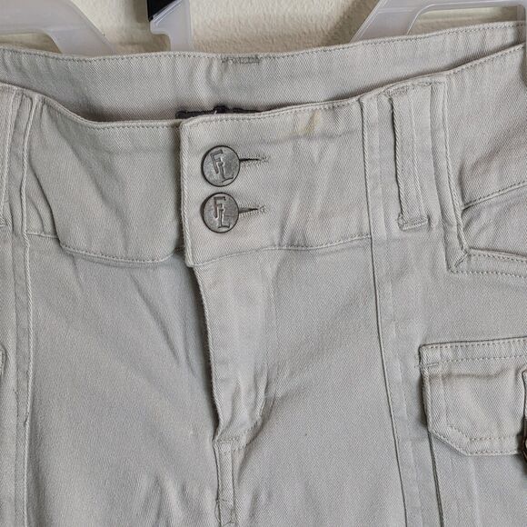 FL Jeans. Women's Capri Jeans Size 9/10 97% Cotton 3% Spandex - Picture 5 of 8